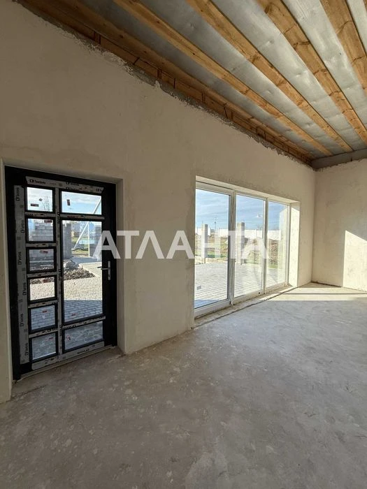 One-story modern house on Zolotaya Gorka in installments