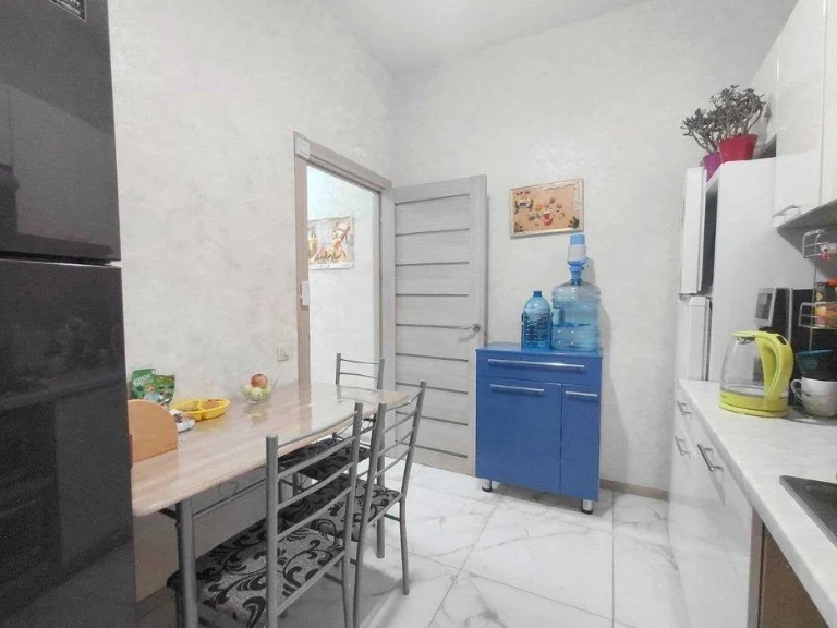 2-room apartment for sale, Podilskyi district, Svitlytskoho street
