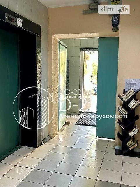 Продаж 2к квартири 68.8 кв. м на просп. Петра Григоренка 28А