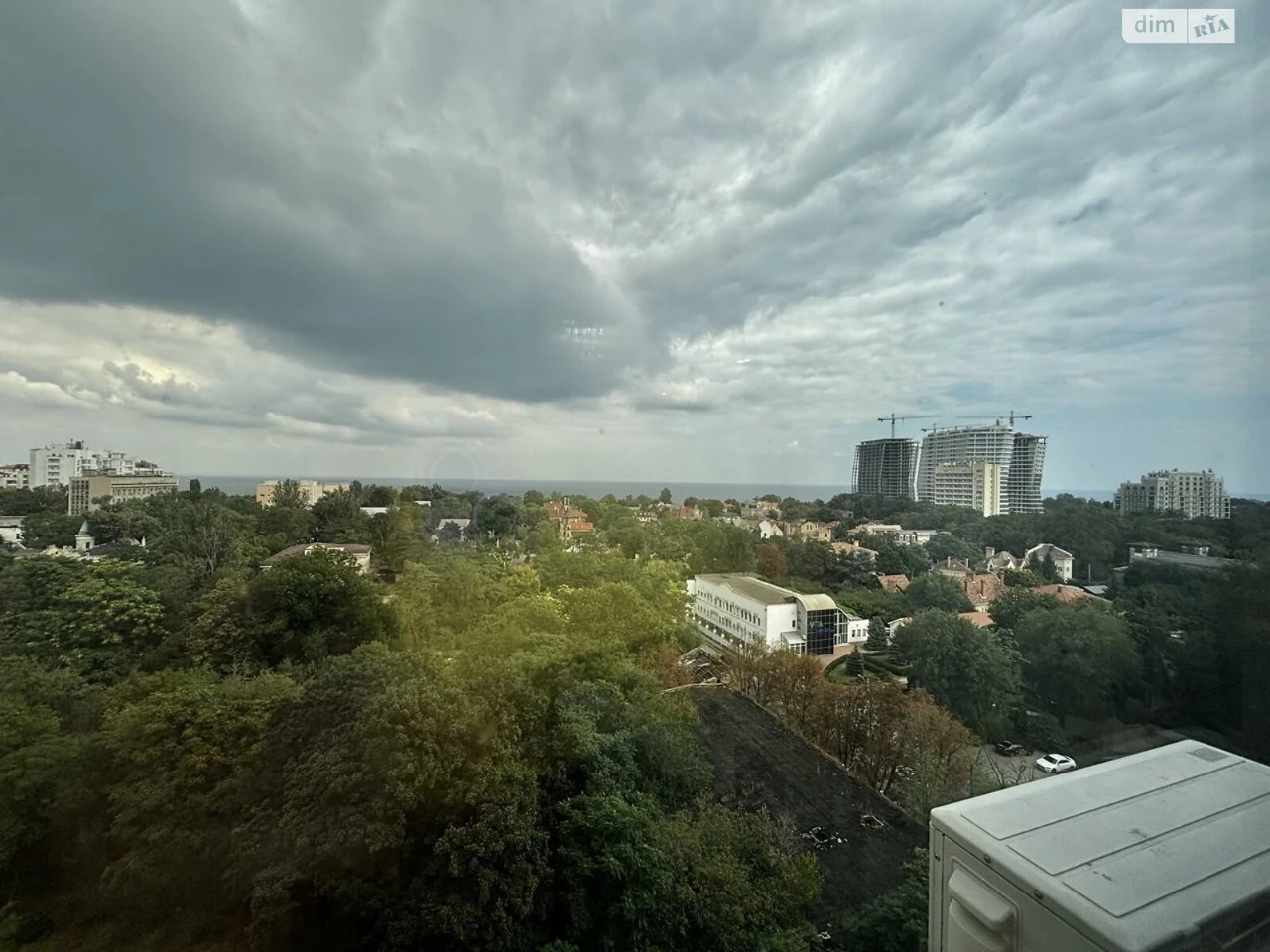 Продажа квартир Приморский.