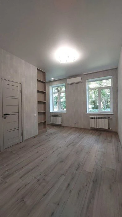 Продається 1к квартира на Ближньому Замості