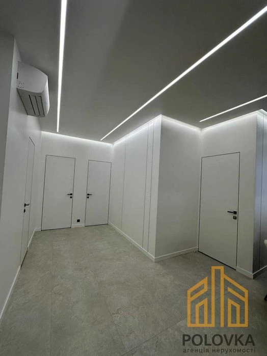 Продаж 3-кімнатної квартири, ЖК Uzh Towers | Боздош
