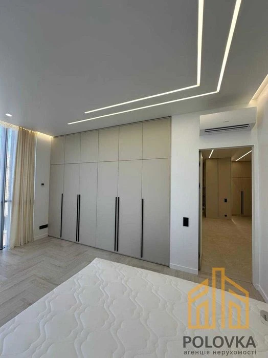 Продаж 3-кімнатної квартири, ЖК Uzh Towers | Боздош