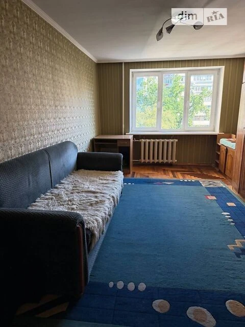 Sale of 4-room apartment 80 sq. m on Beresteyskyi Avenue 146/2 •