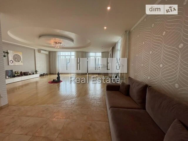 Продаж 4к квартири 200 кв. м на вул. Звіринецька 59 • ID 346
