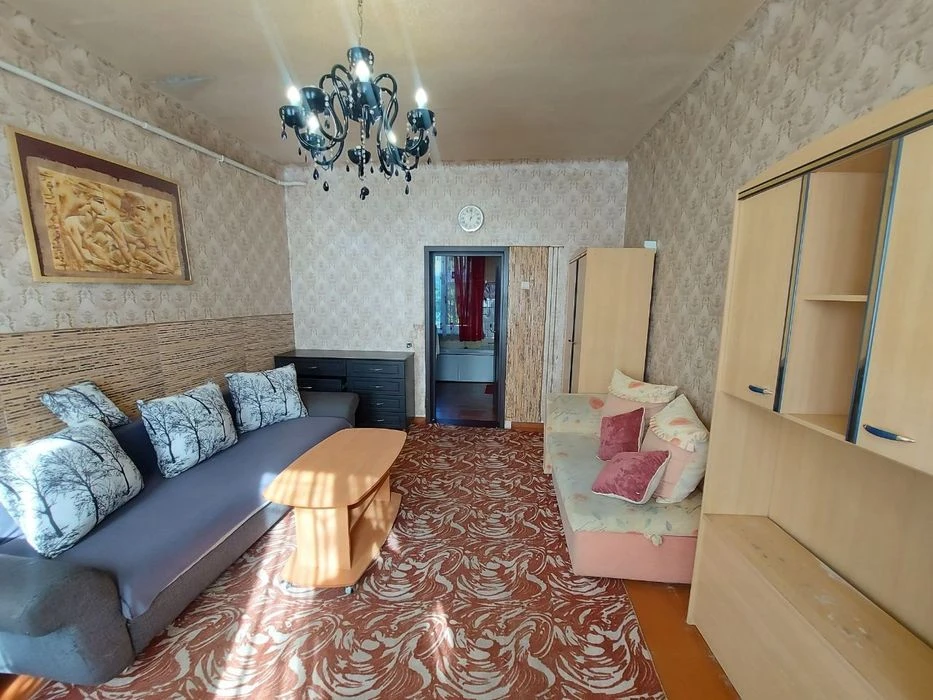 Sale of a 1k apartment with a yard.  Gagarin District (Sciences)
