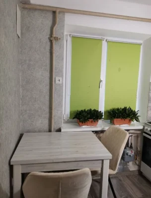 Продам 2х комнатную квартиру в центре города.