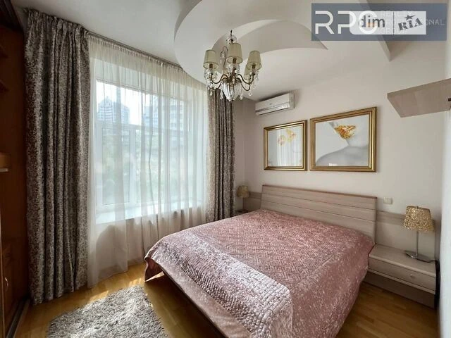 Sale of 2-room apartment 55.8 sq. m. on Olesya Honchara St. 77 • ID
