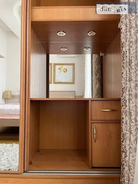 Sale of 2-room apartment 55.8 sq. m. on Olesya Honchara St. 77 • ID