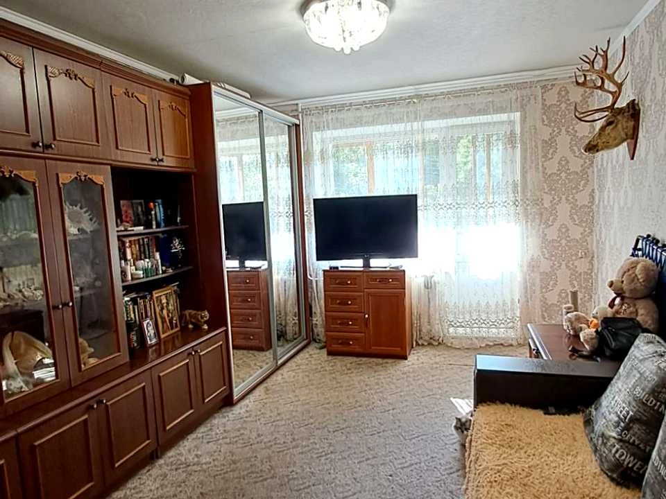 Квартира. Дніпро, Героїв просп.