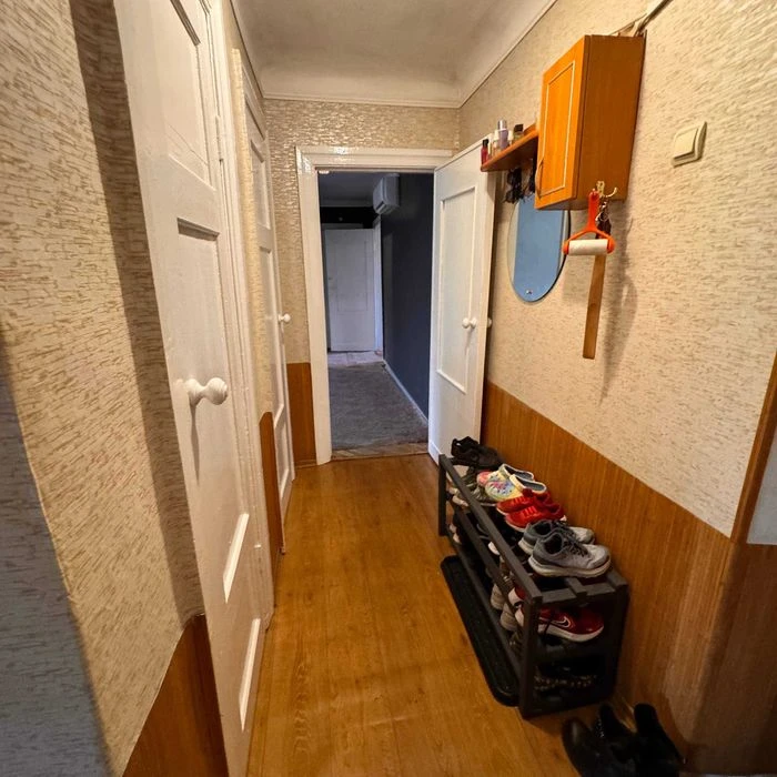 4k apartment for sale in residential condition. Heating system. Bel Street