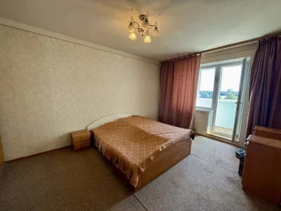 Large super view 1-room Vyshnyakivska street 1 metro 1 km house