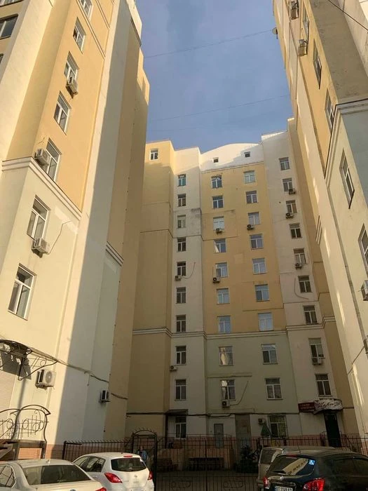 Красный кирпич на Левитана / Ильфа и Петрова 83м