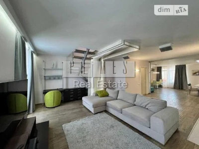 Sale of 3-room apartment 180 sq. m. on Yuliya Zdanovskaya St. 60/5 •