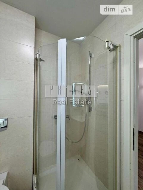 Sale of 3-room apartment 180 sq. m. on Yuliya Zdanovskaya St. 60/5 •