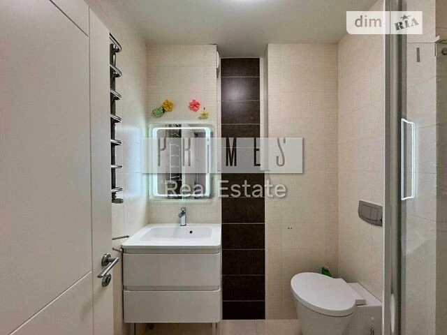 Sale of 3-room apartment 180 sq. m. on Yuliya Zdanovskaya St. 60/5 •