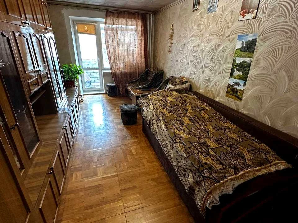 Квартира. Дніпро, Крутогірний узвіз (Рогальова)
