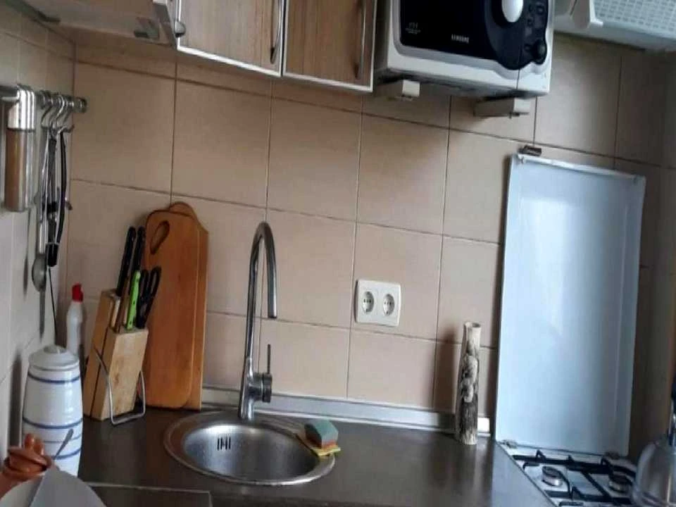 Apartment. Kharkiv, Peremohy Avenue.