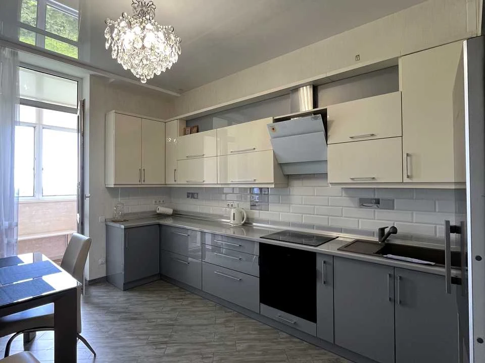 Apartment. Odesa, French Boulevard.