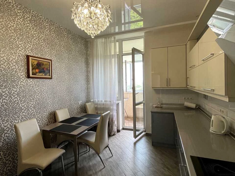 Apartment. Odesa, French Boulevard.