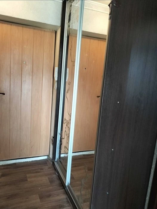 For sale 1 room apartment on Yuvileyny Avenue, Khortytskyi district