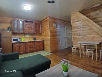 Продаж 3 кім. дворівневої квартири Харківське шосе 19, Мега