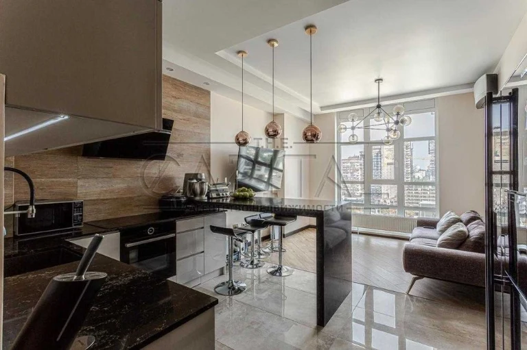 Apartment for sale in the French Quarter residential complex / 2 rooms / 76m2 / F Aka