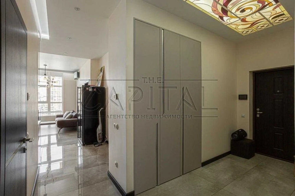 Apartment for sale in the French Quarter residential complex / 2 rooms / 76m2 / F Aka