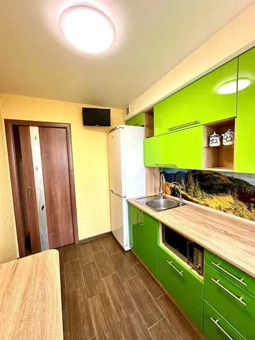 Продам 2-ком квартиру на Донецком шоссе! Левобережный Карава