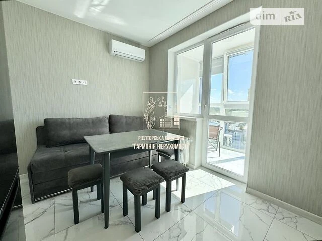Sale of 1-room apartment 47.8 sq. m. on Ivan Vyhovskogo St. 10L