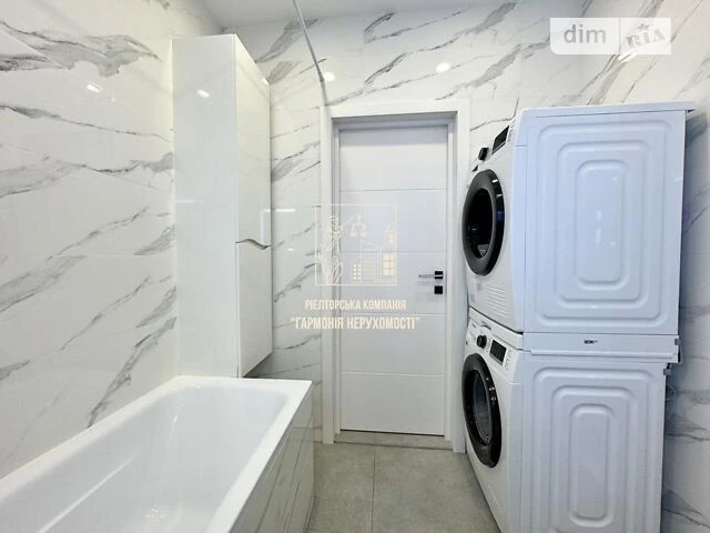 Sale of 1-room apartment 47.8 sq. m. on Ivan Vyhovskogo St. 10L