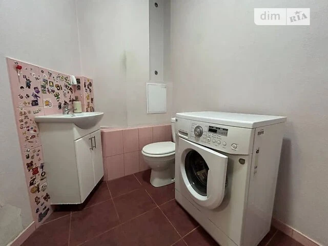 Sale of 2-room apartment 68.7 sq. m. on Myloslavska Street 12 • ID 3