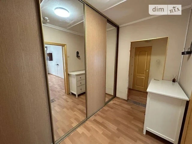 Sale of 2-room apartment 68.7 sq. m. on Myloslavska Street 12 • ID 3