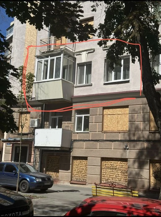 I will sell a 2-room apartment. Center. Stalinka. Yaroslav the Wise (