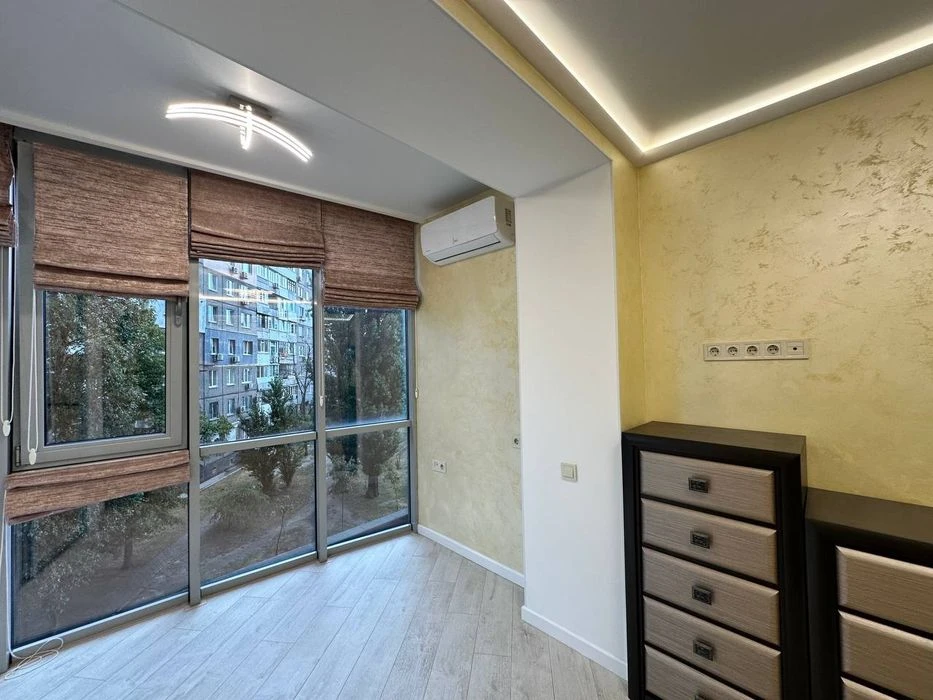 Продам 2к квартиру в ЖК Набережний квартал, Перемога