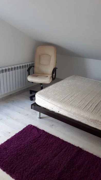 FOR SALE 3-room apartment on ul. April 12, NOVOS
