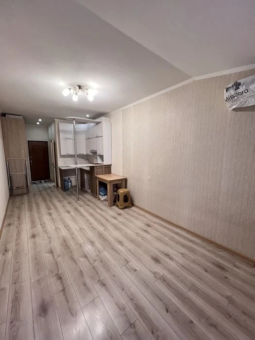 Selling a studio apartment in the residential complex on Kotlova 106!!