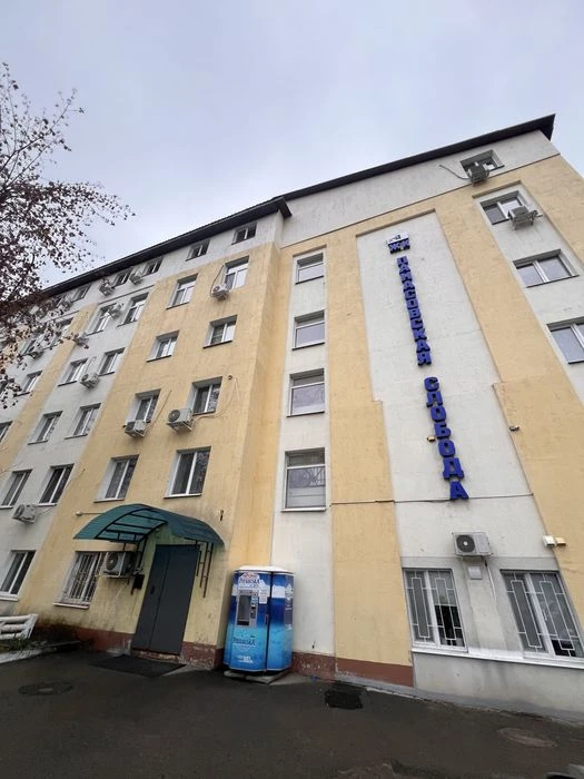 Selling a studio apartment in the residential complex on Kotlova 106!!