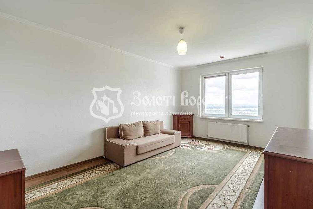 Apartment, 2 rooms. Renovation. Motorny, 11a, Bagrynova Gora Holosiiv