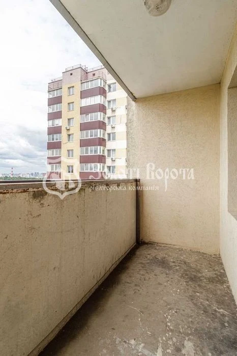 Apartment, 2 rooms. Renovation. Motorny, 11a, Bagrynova Gora Holosiiv
