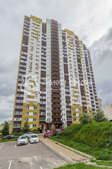 Apartment, 2 rooms. Renovation. Motorny, 11a, Bagrynova Gora Holosiiv