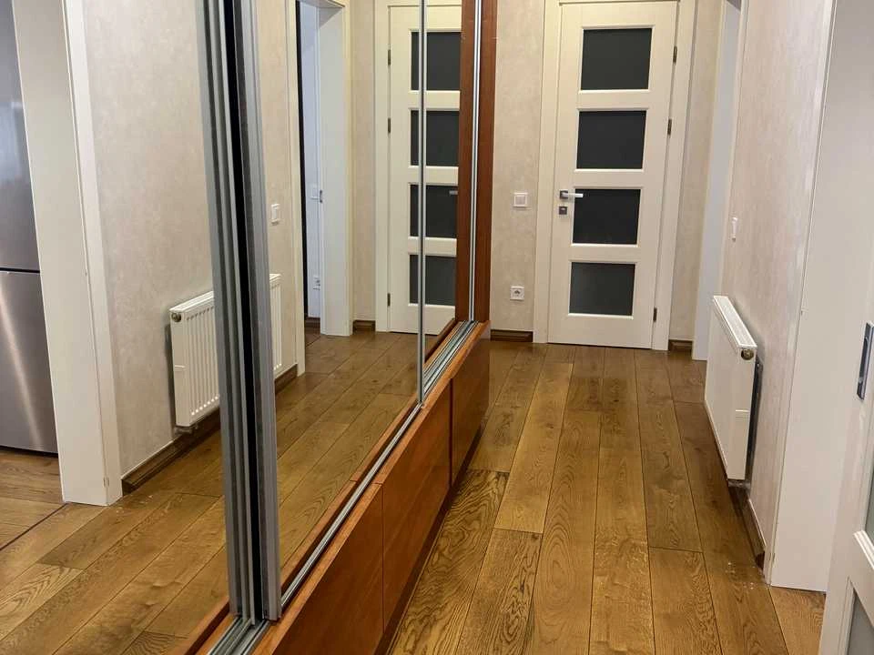 Apartment. Lviv, Vasylya Yeroshenko St. ()