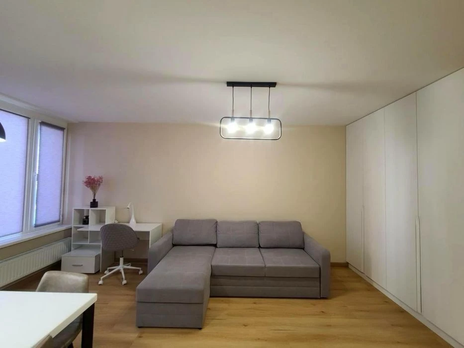 Sale of a 1-room apartment with renovation of 36m2 in the residential complex Seven Osokorki