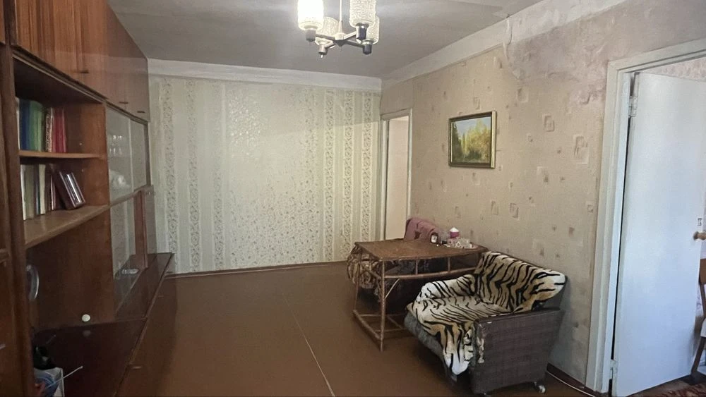 4-room apartment for sale near Studentska metro station. Own