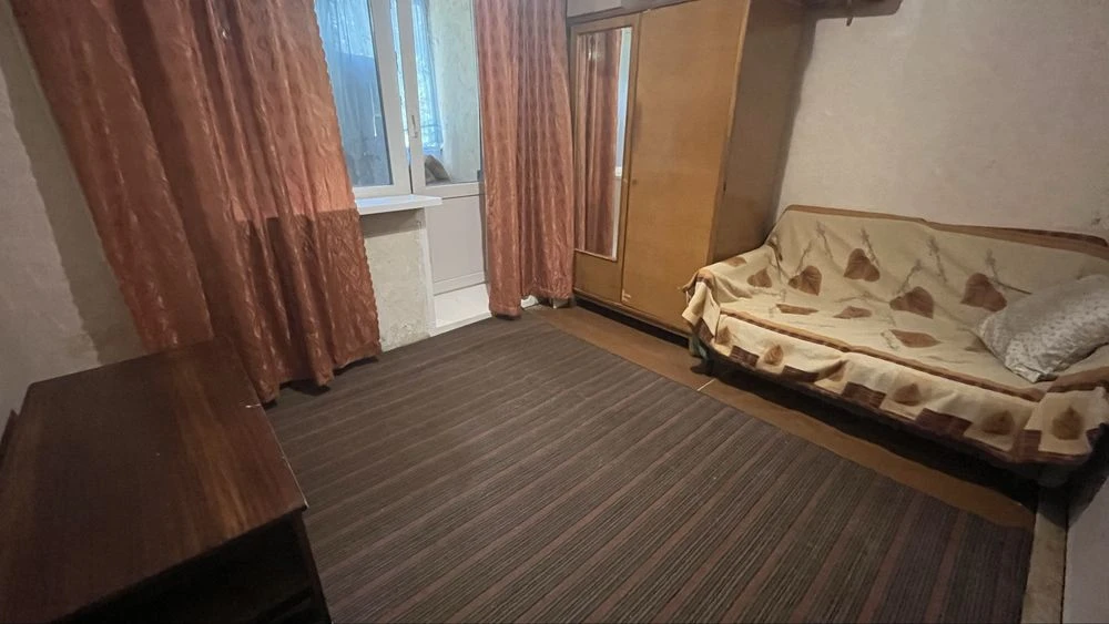 4-room apartment for sale near Studentska metro station. Own