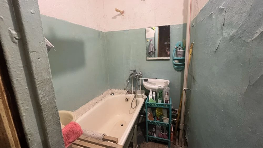 4-room apartment for sale near Studentska metro station. Own