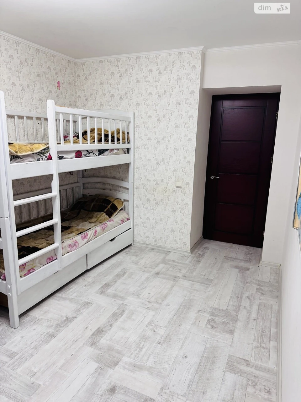 Продаж Квартира Ломівський