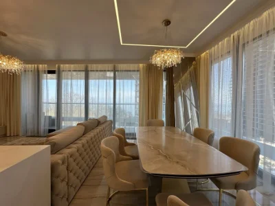 Шикарная 3к в Кандинский
