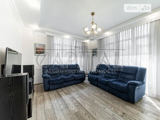 Продажа 4к квартиры 161 кв. м по ул. Иоанна Павла II 6/1 • I