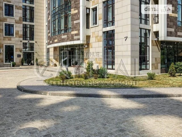 Продажа 4к квартиры 161 кв. м по ул. Иоанна Павла II 6/1 • I